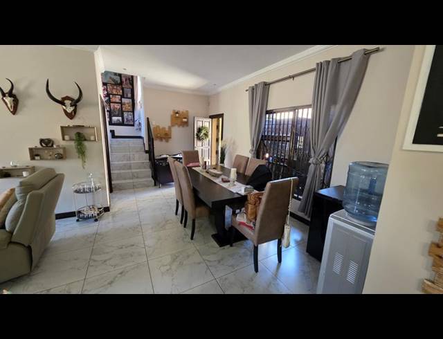 3 BEDROOM TOWNHOUSE FOR SALE IN MONTANA TUINE